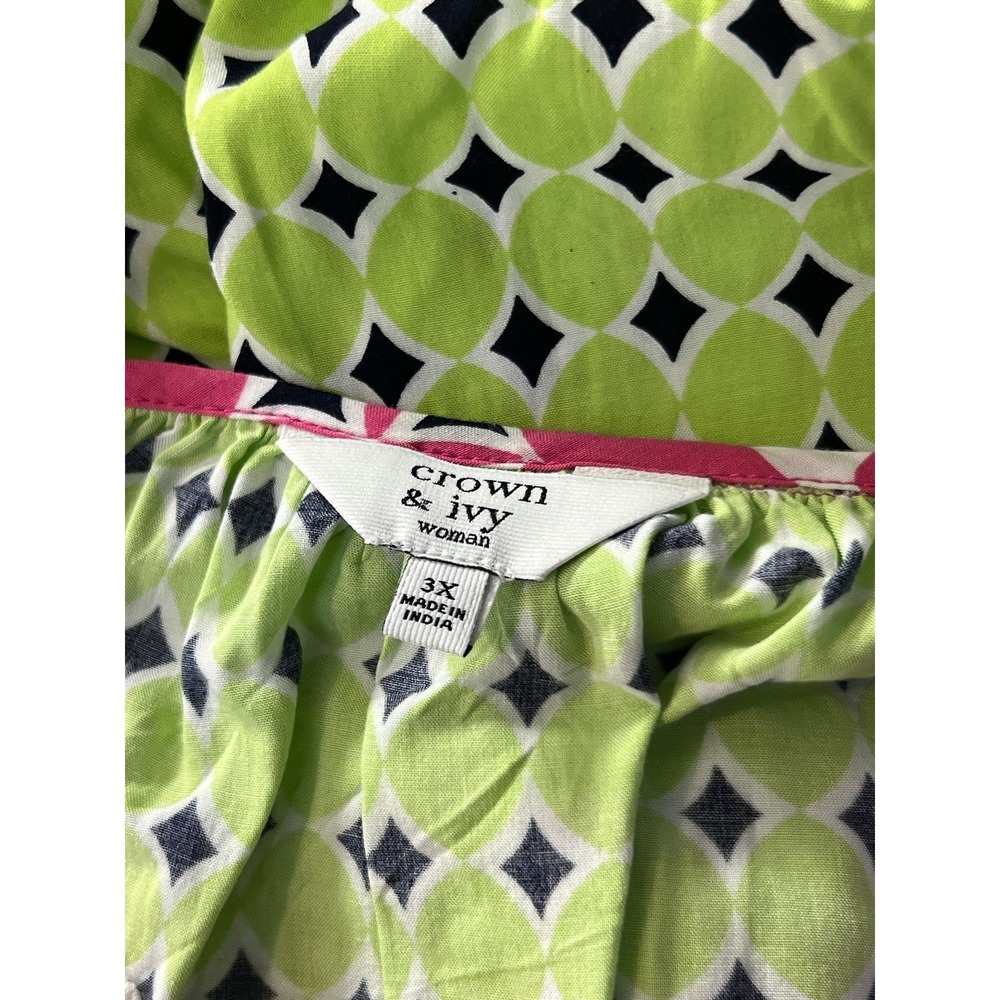Crown & Ivy Woman 3/4 Sleeve V-Neck Pink Lime Elephant Print Top Size 3X - Picture 2 of 9